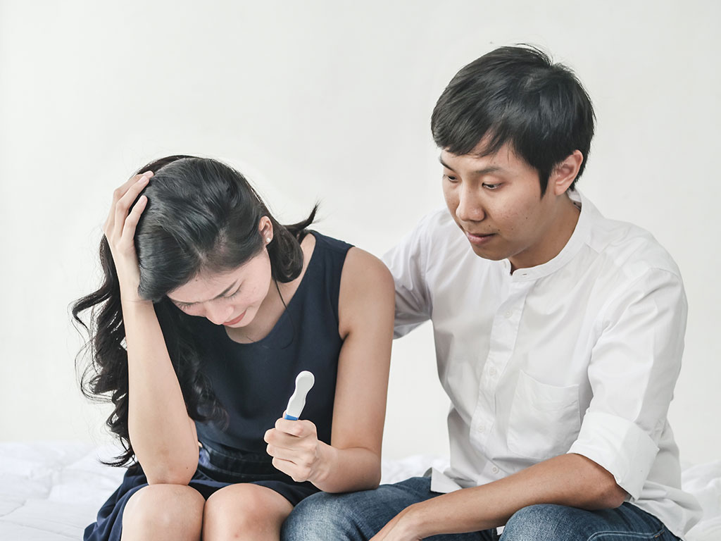 dùng bao cao su vẫn có thai