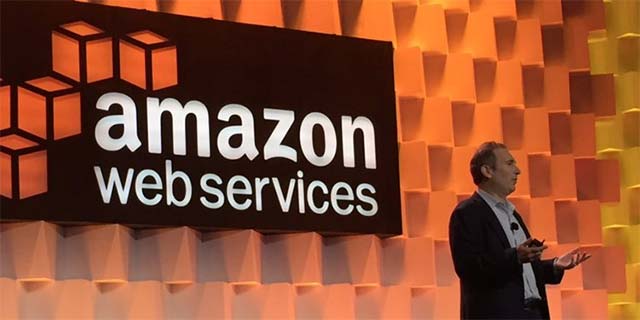 Amazon bị báo buộc trúng thầu nhờ "đi đêm" với Lầu Năm Góc 