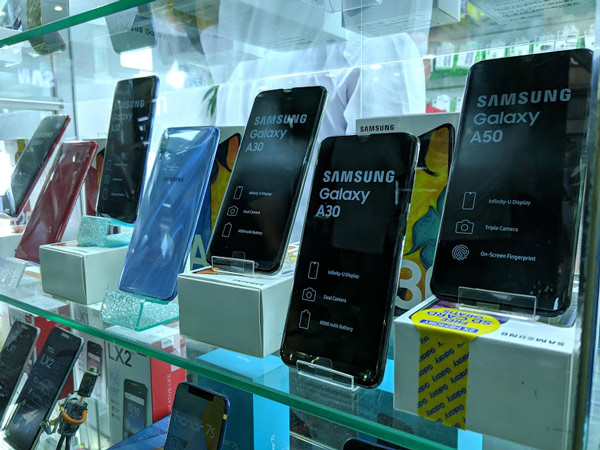 Những thiết bị giá rẻ của Samsung