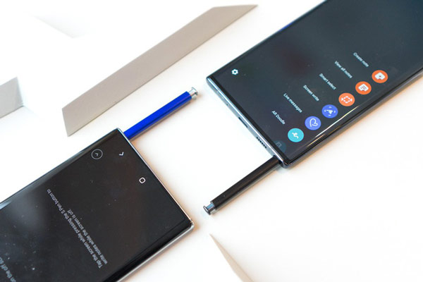 Hình ảnh trên tay Galaxy Note10/Note10+ 6