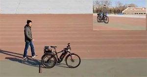 Xem xe đạp tự lái được trang bị chip AI đi như thật