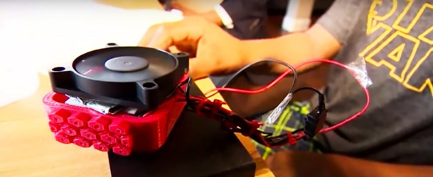 Bishop Curry đặt tên cho thiết bị của mình là Oasis