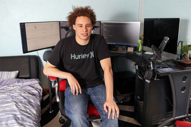 Người hùng WannaCry” Marcus “MalwareTech” Hutchins, người đã từng đổi màu mũ thành công và được cộng đồng yêu mến