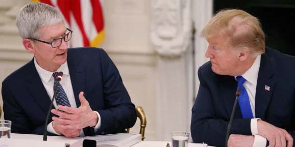 CEO Tim Cook bày tỏ lo ngại với ông Trump rằng mức thuế quan mới có thể khiến Apple chịu tổn thất nghiêm trọng
