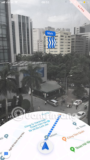 Bảng chỉ dẫn hiển thị tên đường 