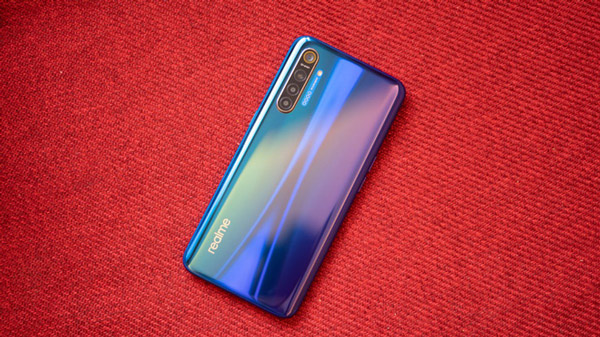 Realme XT