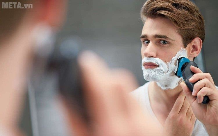 máy cạp râu Philips