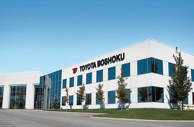 Toyota Boshoku là công ty con của Tập đoàn sản xuất ô tô Nhật Bản Toyota