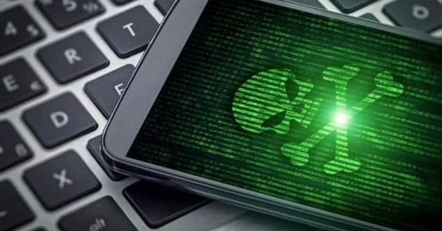 Hacker có thể nhắn tin SMS đến số điện thoại của SIM gắn trong thiết bị để lấy thông tin định vị của thiết bị mục tiêu