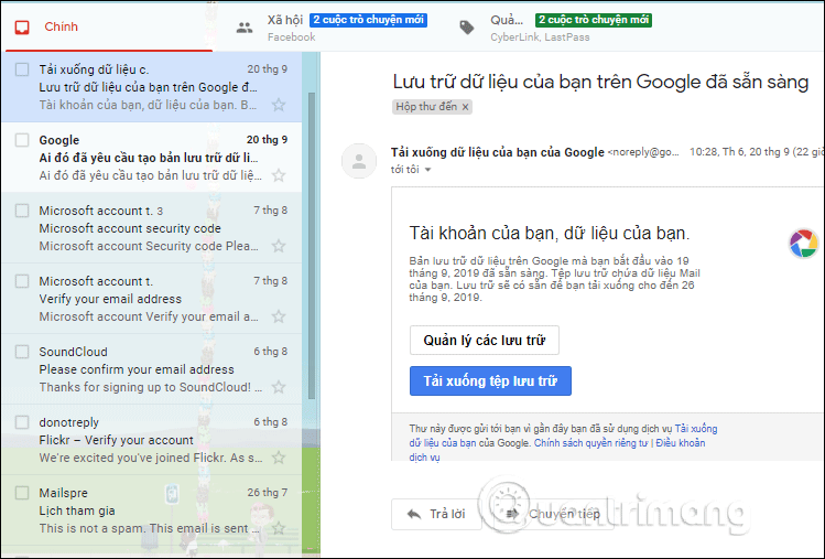 Giao diện Gmail khi chia dọc