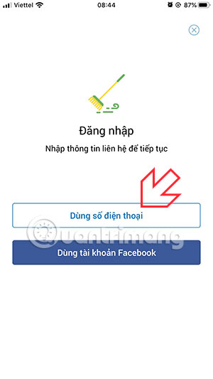 Chọn đăng nhập bằng số điện thoại JupViec