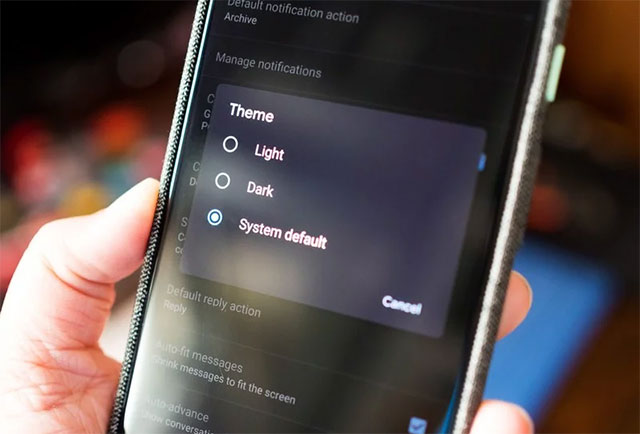 Gmail sẽ được đặt tự động ở chế độ nền tối nếu hệ đều hành của bạn cũng đang ở giao diện chủ đề tối