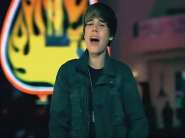 MV “Baby” của Justin Bieber