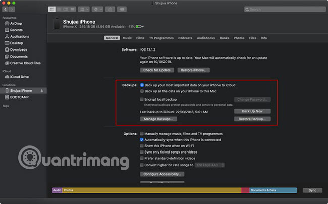 Chọn sao lưu thiết bị lên iCloud hoặc vào máy Mac (sao lưu cục bộ)