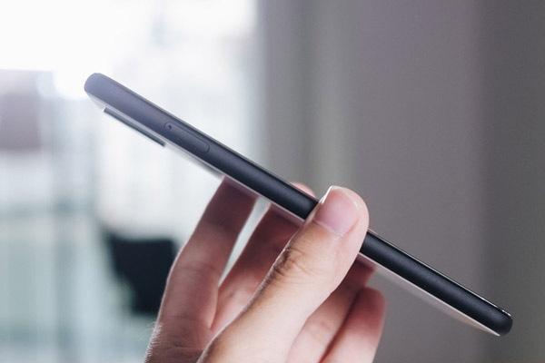 Ảnh thực tế của Google Pixel 4 XL 5