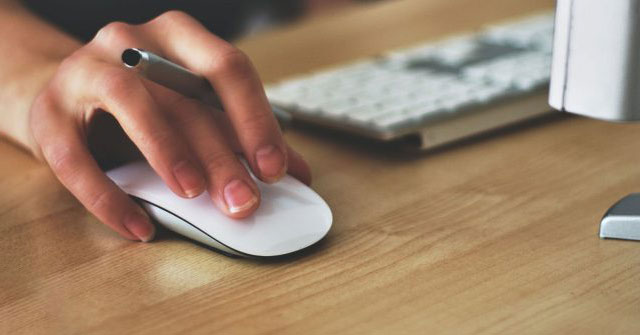4 cử chỉ chuột Magic Mouse hữu ích để điều hướng Mac - QuanTriMang.com