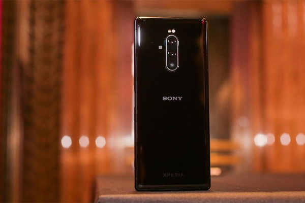 Xperia 1 Professional Edition 1