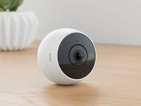 Camera an ninh gia đình Logitech Circle 2
