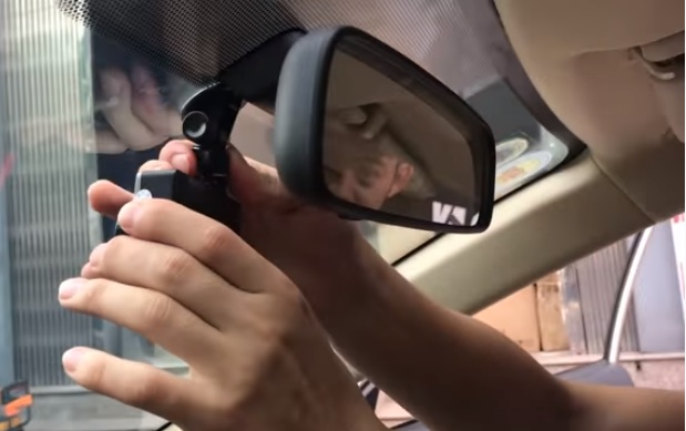 lắp đặt camera hành trình