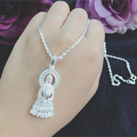 Bạc 925 là gì? Bạc 925 có bị xỉn màu, có tác dụng kỵ gió không?