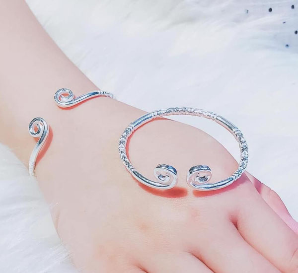 Bạc 925 có bị xỉn màu không?