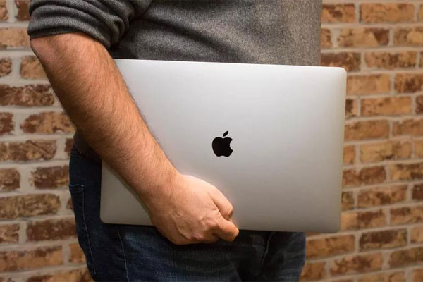 MacBook Pro 16 inch được trang bị viên pin 100Wh