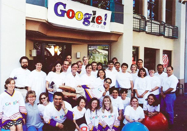 Google mở văn phòng đầu tiên vào tháng 3/1999