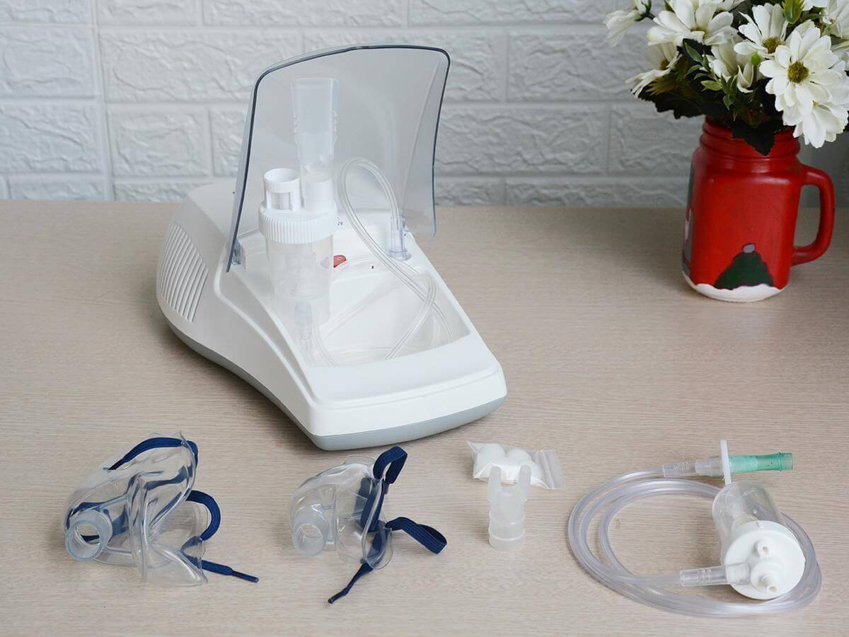 Máy xông mũi họng Rossmax có tính năng gì nổi bật?