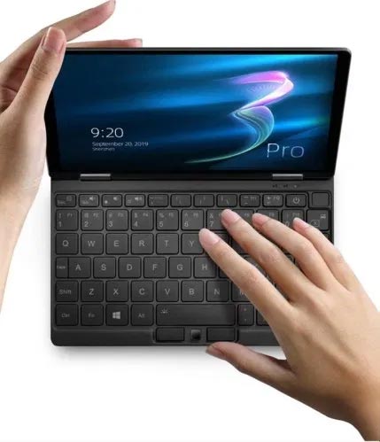 OneMix 3 Pro nhỏ gọn