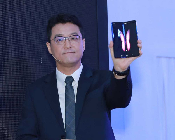 Toàn bộ số lượng giới hạn Galaxy Fold tại Việt Nam đã được bán hết chỉ sau 6 giờ ra mắt