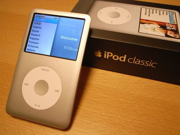 Chiếc iPod Classic huyền thoại của Apple.