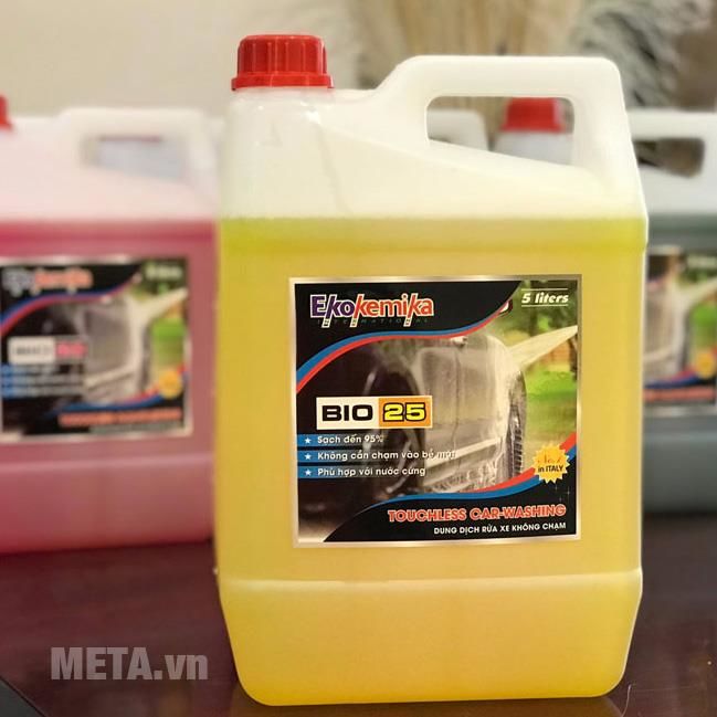 Dung dịch rửa xe không chạm Ekokemika BIO25