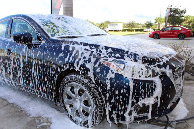 Những lưu ý khi rửa xe không chạm