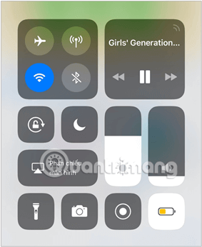 Open Control Center and select the Play button to make the video run normally