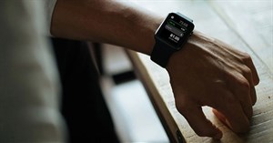 Cách dùng chức năng chia hóa đơn và tính tiền típ trong Calculator trên Apple Watch