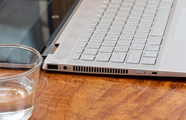 Số lượng cổng lớn