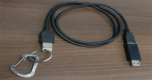 Chiếc cáp USB này có thể biến chiếc laptop Linux bình thường trở thành “cục gạch”