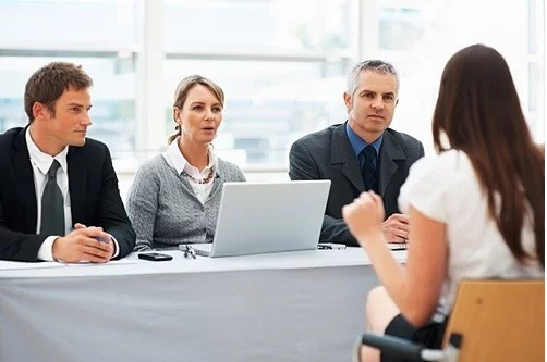 Phỏng vấn lập trình viên. Ảnh minh họa: Internet.