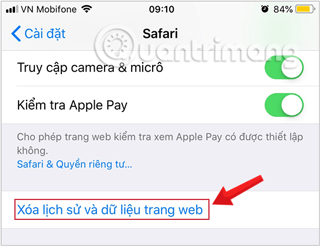 Cài đặt > Safari > Xóa Lịch sử và Dữ liệu trang web để reset Safari