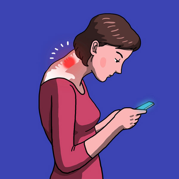 Tư thế dùng điện thoại sai