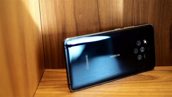 Ra mắt Nokia 9.2