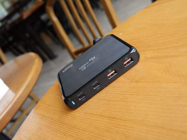 Để có được tốc độ sạc USB-PD, bạn cần cả bộ sạc và thiết bị hỗ trợ USB-PD