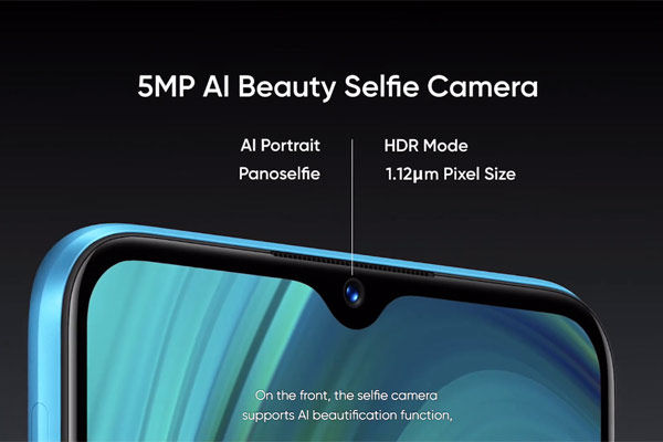 Camera trước của máy có ống kính 5MP
