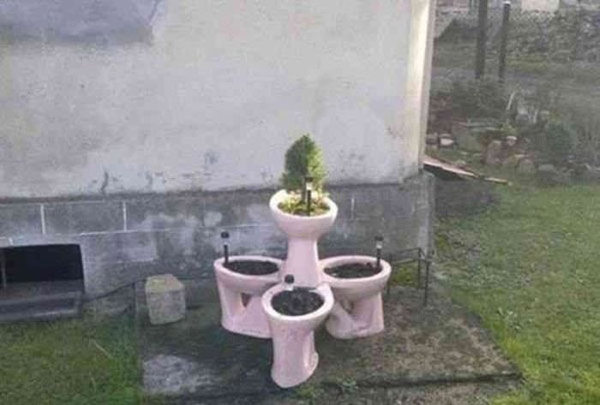 Bồn vệ sinh cũng có thể trở thành được tác phẩm nghệ thuật