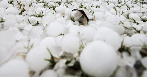 Mưa đá là gì? Tại sao có hiện tượng mưa đá?