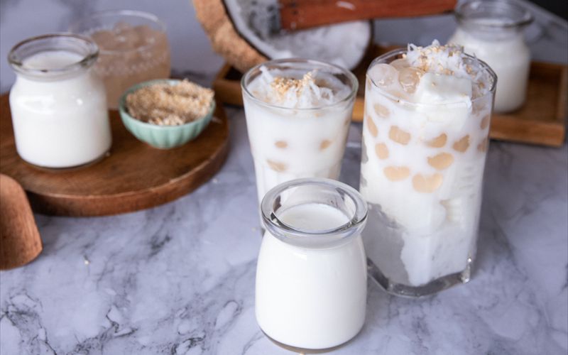 Cách làm sữa chua trân châu cốt dừa rất đơn giản phải không?