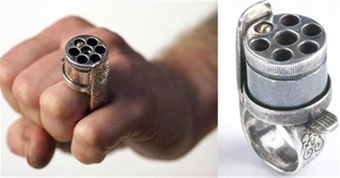 Video: Cận cảnh khẩu súng nhỏ nhất thế giới, có thể đeo trên ngón tay như một món đồ trang sức