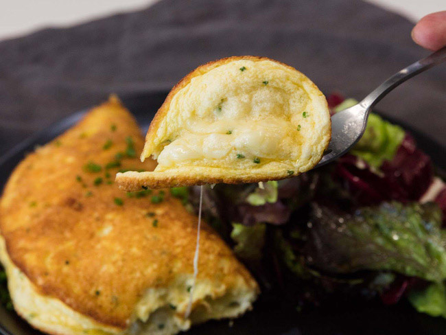 Trứng bọt biển 