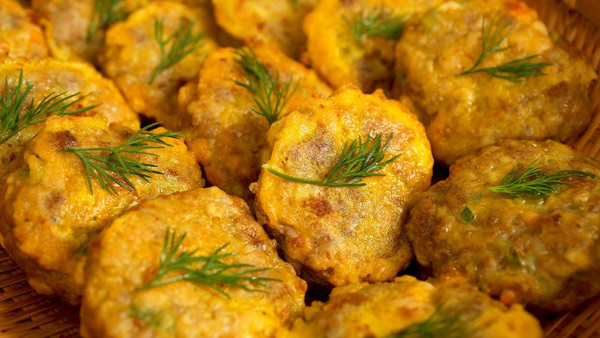 Đậu phụ chiên trứng thịt băm