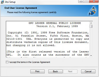 Tích vào I accept the terms in the License Agreement